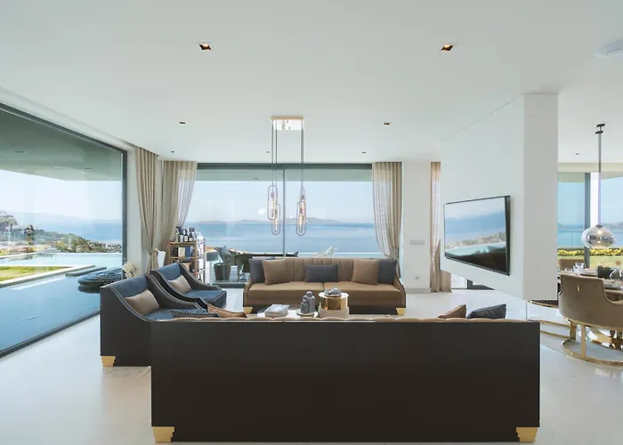 Villa Villara Ultra Luxury Private In Daily Housekeeping Private Cook Chauffeur Service