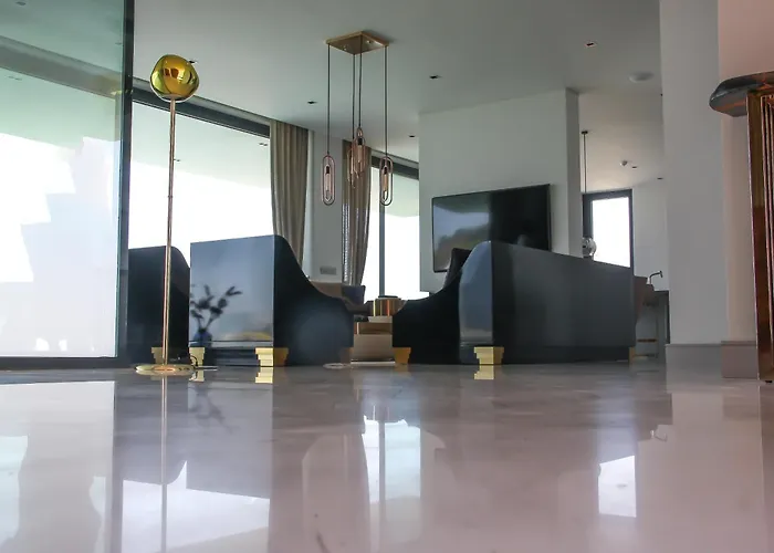Villara Ultra Luxury Private In Daily Housekeeping Private Cook Chauffeur Service Βίλα Αλικαρνασσός