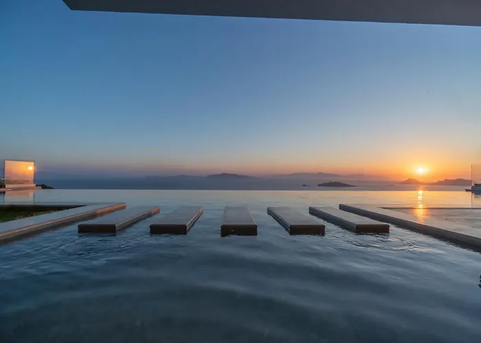 וילה Villara Ultra Luxury Private In Daily Housekeeping Private Cook Chauffeur Service בודרום