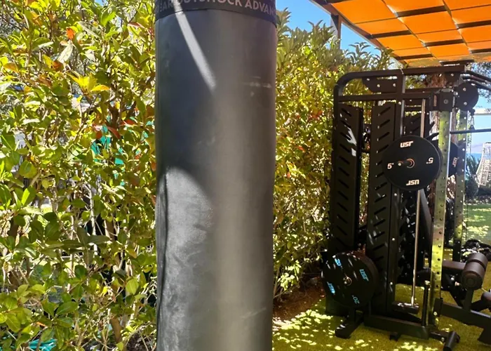 Villara Ultra Luxury Private In Daily Housekeeping Private Cook Chauffeur Service וילה *