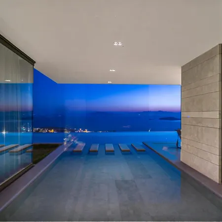 Villa Villara Ultra Luxury Private In Daily Housekeeping Private Cook Chauffeur Service *