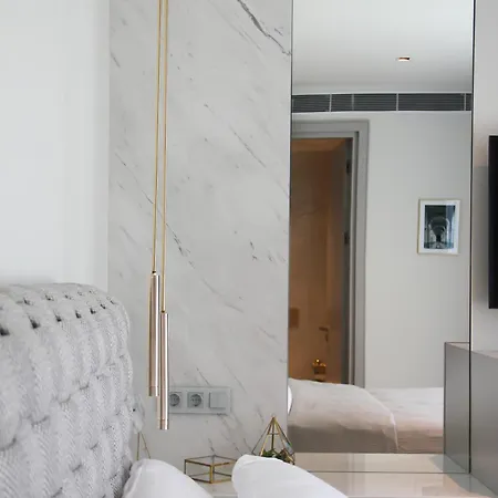 Villara Ultra Luxury Private In Daily Housekeeping Private Cook Chauffeur Service Villa